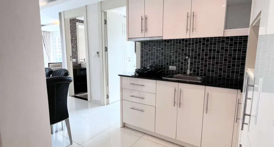 For rent 1 bed condo in Pratumnak, Pattaya