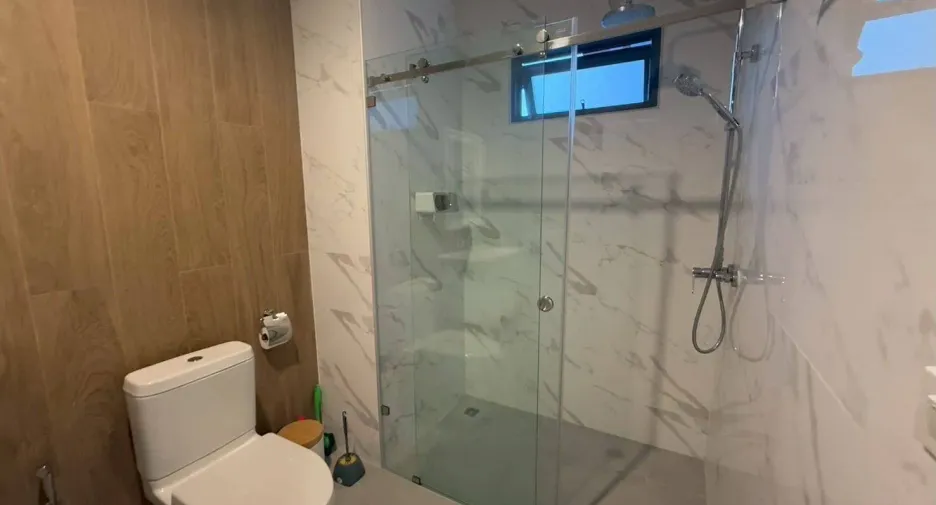 Villa en venta y en alquiler de 4 habitaciones en Mueang Phuket, Phuket
