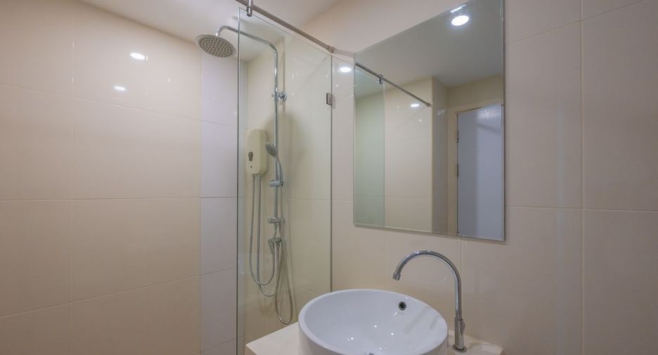 For sale 2 bedrooms condo in Sattahip, Chonburi