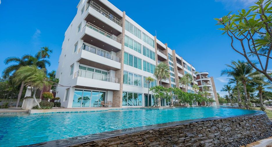 For sale 2 bedrooms condo in North Pattaya, Pattaya