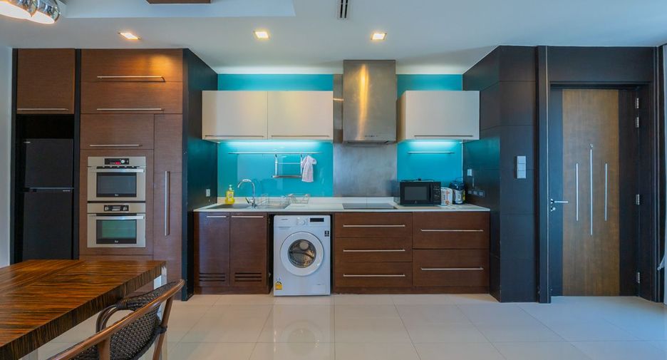For sale 2 bedrooms condo in North Pattaya, Pattaya
