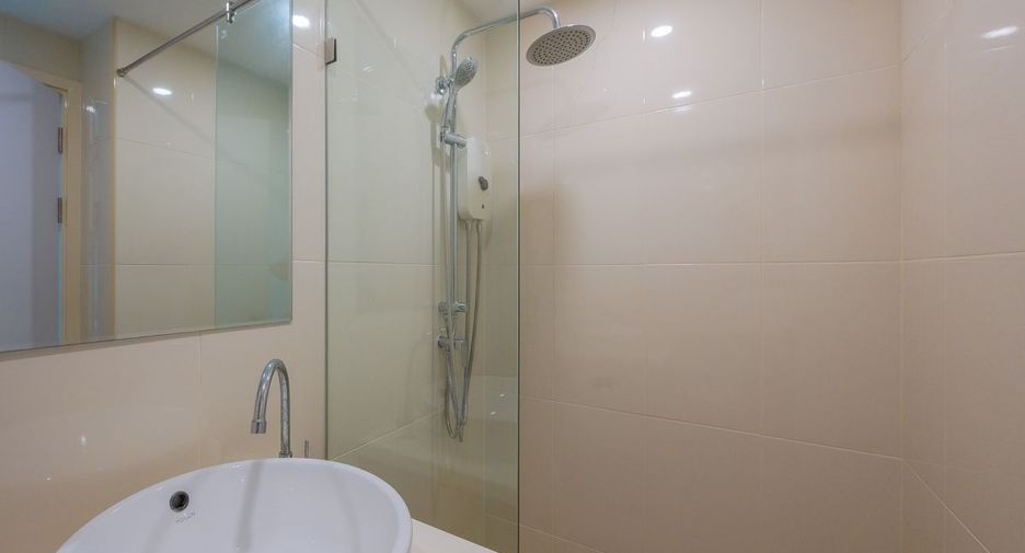 Wohnung zum Kauf mit 1 Zimmer in Sattahip, Chonburi