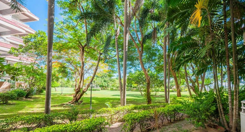 For sale 2 bedrooms condo in Pratumnak, Pattaya