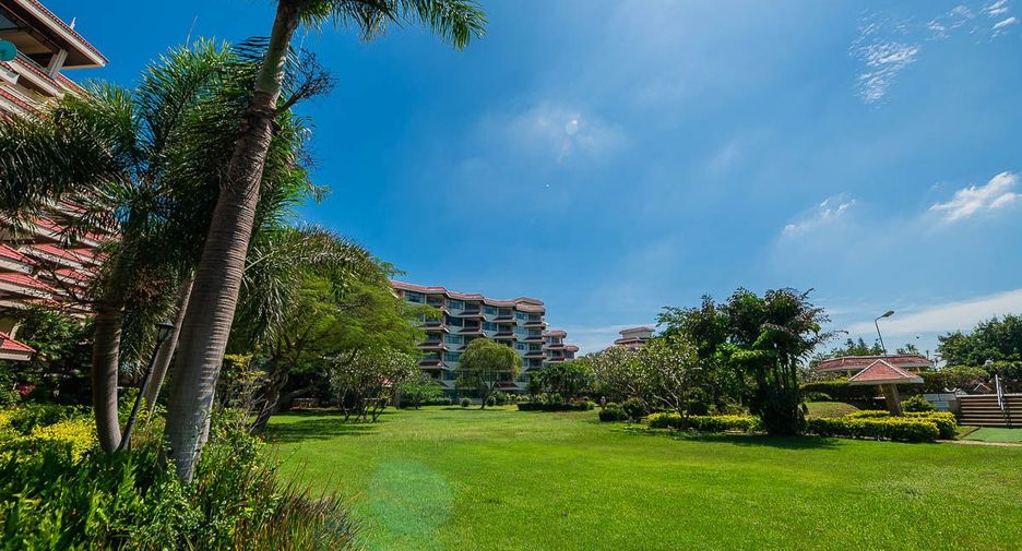 For sale 2 bedrooms condo in Pratumnak, Pattaya