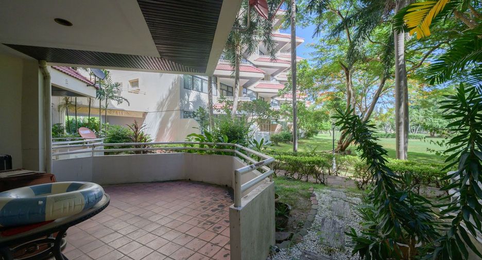 For sale 2 bedrooms condo in Pratumnak, Pattaya