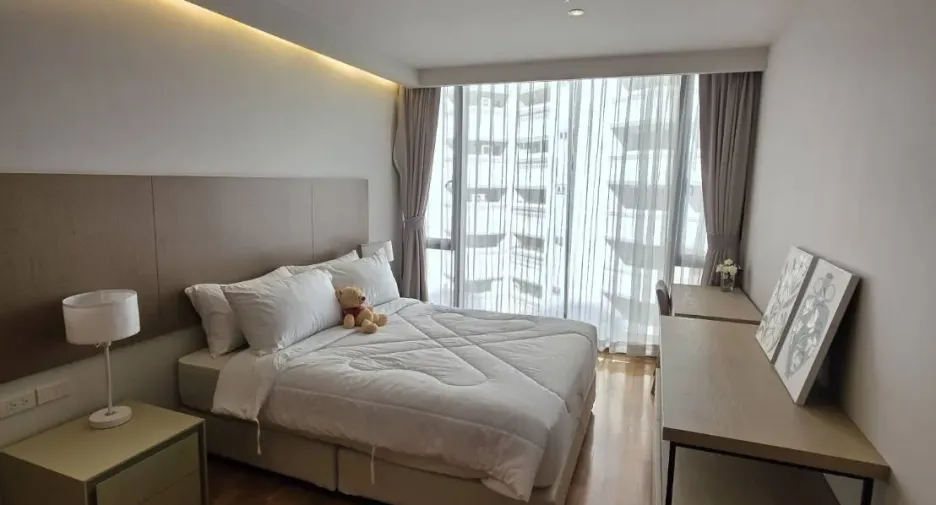 Condo en alquiler de 3 habitaciones en Khlong Toei, Bangkok