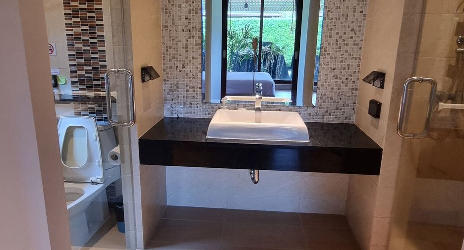Villa en alquiler de 3 habitaciones en Mueang Phuket, Phuket