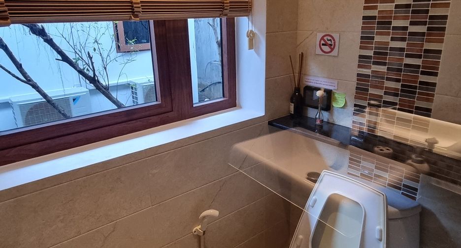 Villa en alquiler de 3 habitaciones en Mueang Phuket, Phuket
