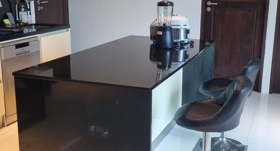 Villa en alquiler de 3 habitaciones en Mueang Phuket, Phuket