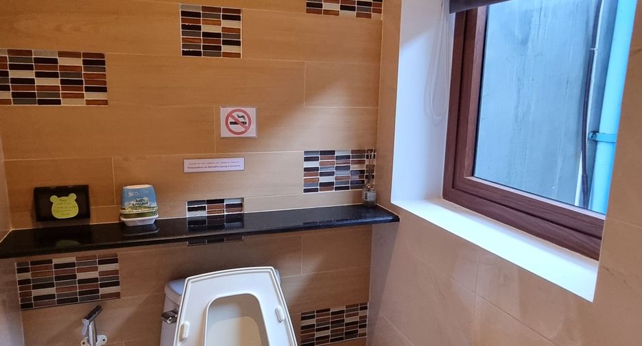 Villa en alquiler de 3 habitaciones en Mueang Phuket, Phuket