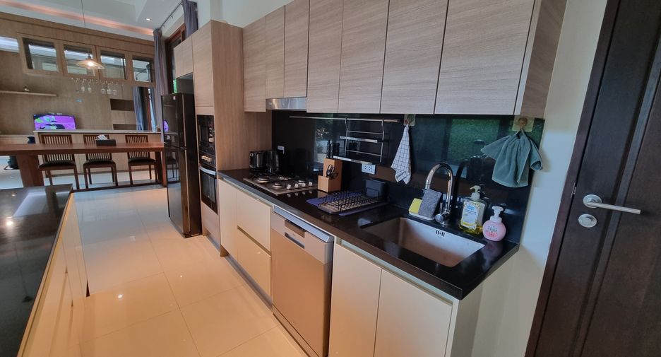 Villa en alquiler de 3 habitaciones en Mueang Phuket, Phuket