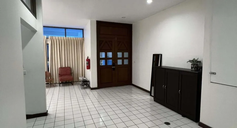 For rent 4 ベッドルーム house in Prawet, Bangkok
