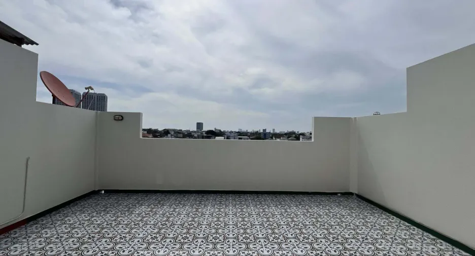 For rent 4 ベッドルーム house in Prawet, Bangkok