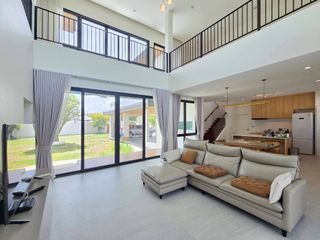 À vendre 6 chambres villa à Bang Lamung, Chonburi