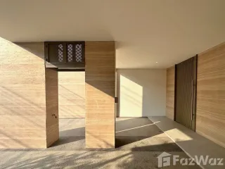 Casa adosada en alquiler de 5 habitaciones en Watthana, Bangkok