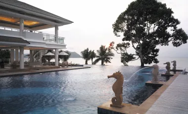 Villa en venta y en alquiler de 3 habitaciones en Sattahip, Chonburi