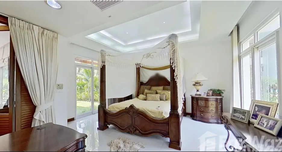 À vendre et à louer 3 chambres villa à Sattahip, Chonburi