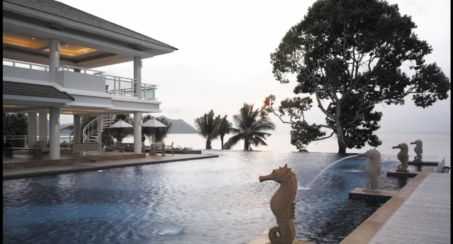 À vendre et à louer 3 chambres villa à Sattahip, Chonburi