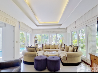 Villa zum Kauf und zur Miete mit 3 Zimmer in Na Jomtien, Pattaya