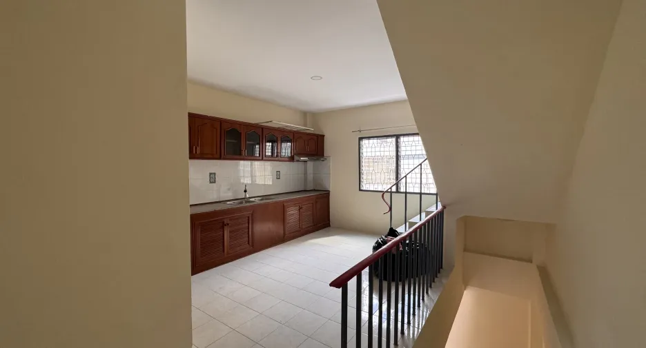 For sale and for rent 2 bedrooms townhouse in Mueang Phuket, Phuket