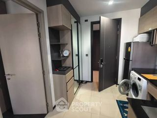 Condo en alquiler y en venta de 1 habitaciones en Huai Khwang, Bangkok