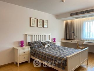 For sale 3 bedrooms condo in Phra Khanong, Bangkok