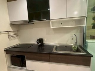 For rent 1 bed condo in Yan Nawa, Bangkok