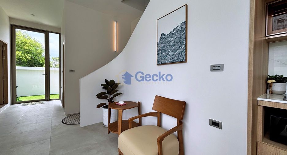 For sale 3 bedrooms house in North Pattaya, Pattaya