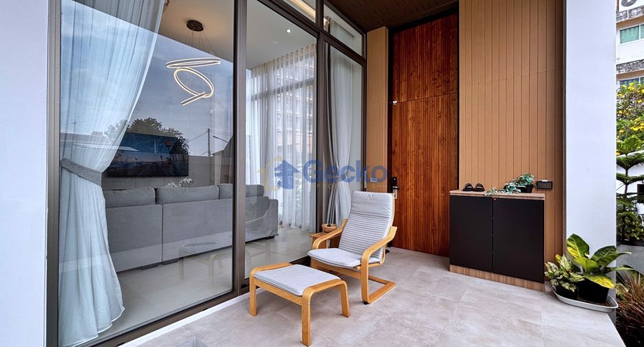 For sale 3 bedrooms house in North Pattaya, Pattaya
