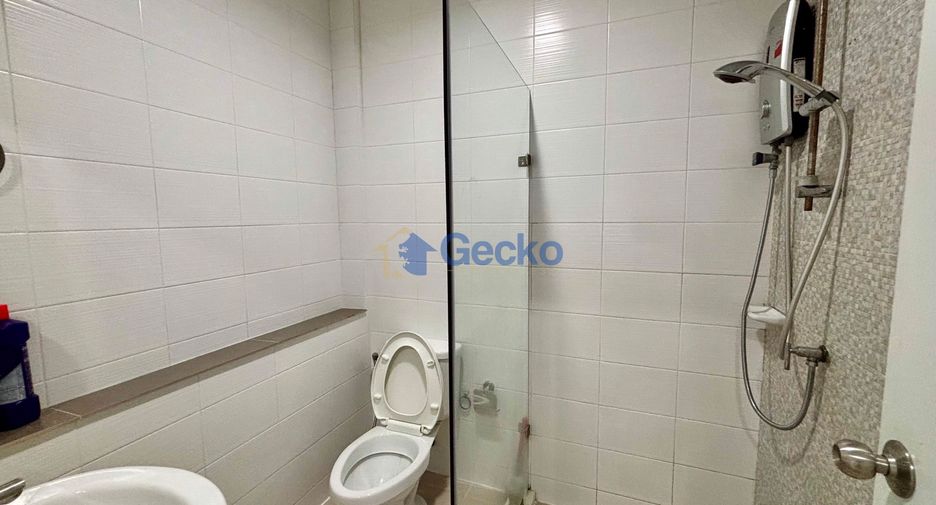 For sale 3 bedrooms house in East Pattaya, Pattaya