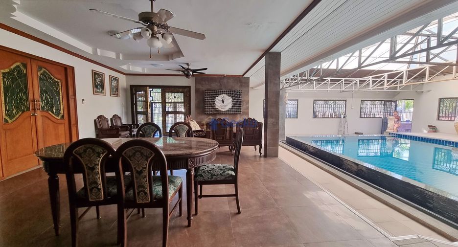 Продажа 4 спальни дом в Восточная Паттайя, Паттайя