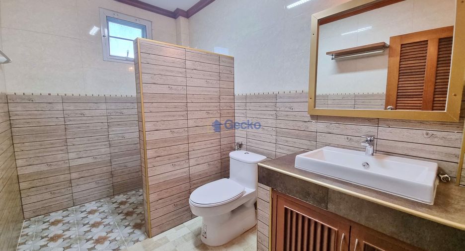 Продажа 4 спальни дом в Восточная Паттайя, Паттайя