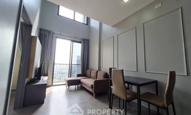 For rent 2 bedrooms condo in Khlong San, Bangkok