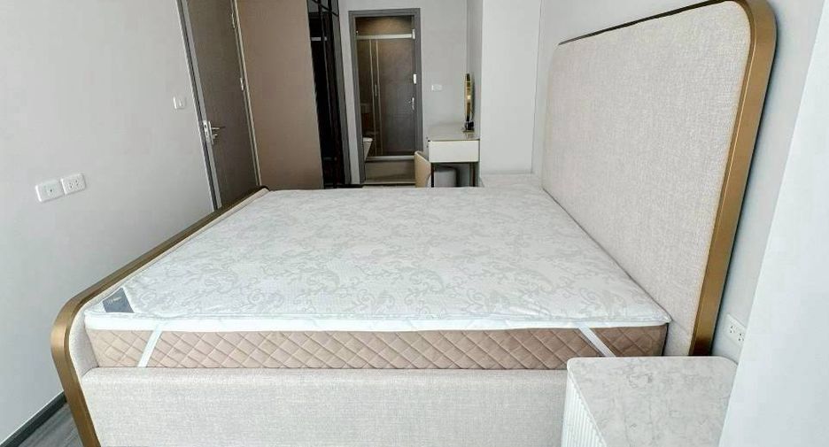 Wohnung zur Miete mit 2 Zimmer in Khlong Toei, Bangkok