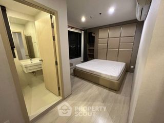 For rent 2 bedrooms condo in Bang Phlat, Bangkok
