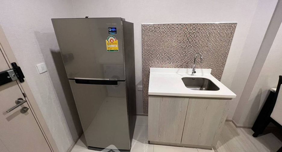 For rent 2 bedrooms condo in Bang Phlat, Bangkok