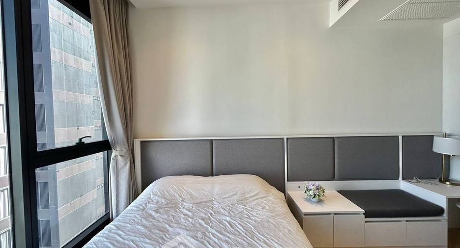 For rent 1 bed condo in Huai Khwang, Bangkok