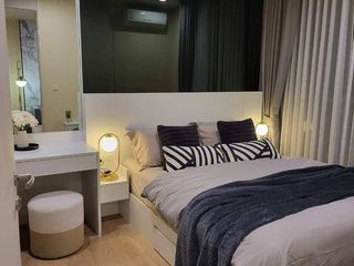 Condo en alquiler de 1 habitaciones en Khlong Toei, Bangkok