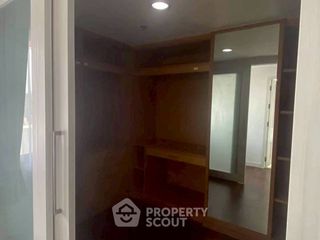 À louer 4 chambres appartement à Watthana, Bangkok
