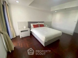 À louer 4 chambres appartement à Watthana, Bangkok