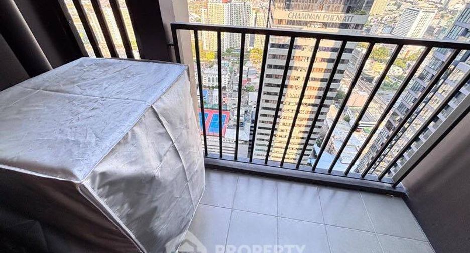 For rent 1 Beds condo in Huai Khwang, Bangkok