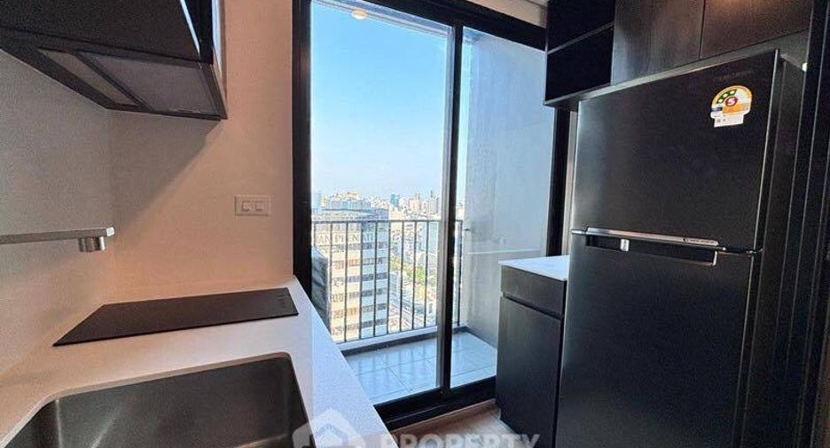 For rent 1 Beds condo in Huai Khwang, Bangkok