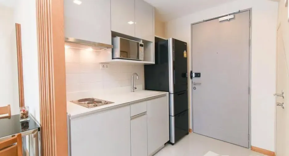 Wohnung zum Kauf mit 2 Zimmer in Phra Khanong, Bangkok