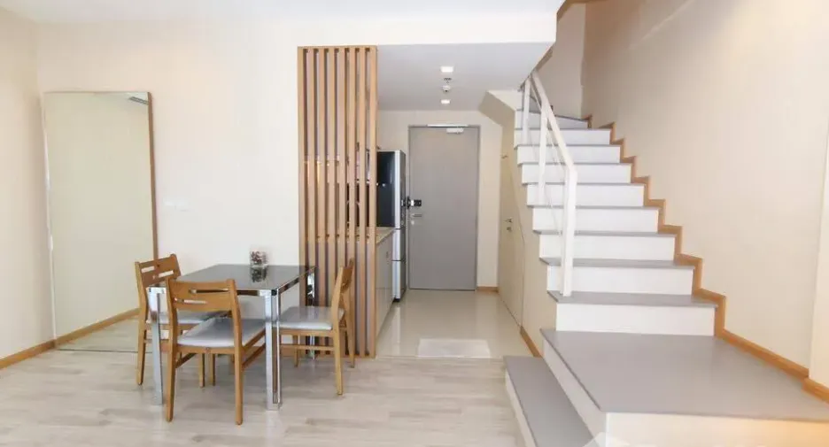 Wohnung zum Kauf mit 2 Zimmer in Phra Khanong, Bangkok