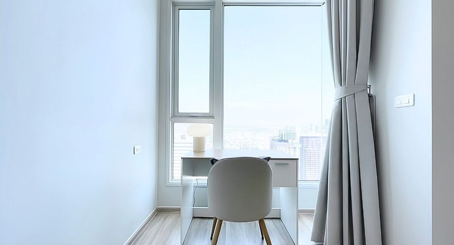 For rent 1 bed condo in Khlong Toei, Bangkok