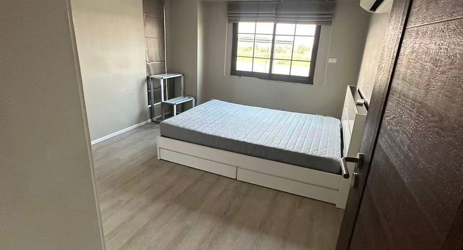 For rent 3 ベッドルーム office in Min Buri, Bangkok