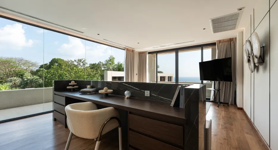 Villa zum Kauf mit 6 Zimmer in Kathu, Phuket