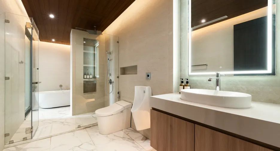 Villa zum Kauf mit 6 Zimmer in Kathu, Phuket