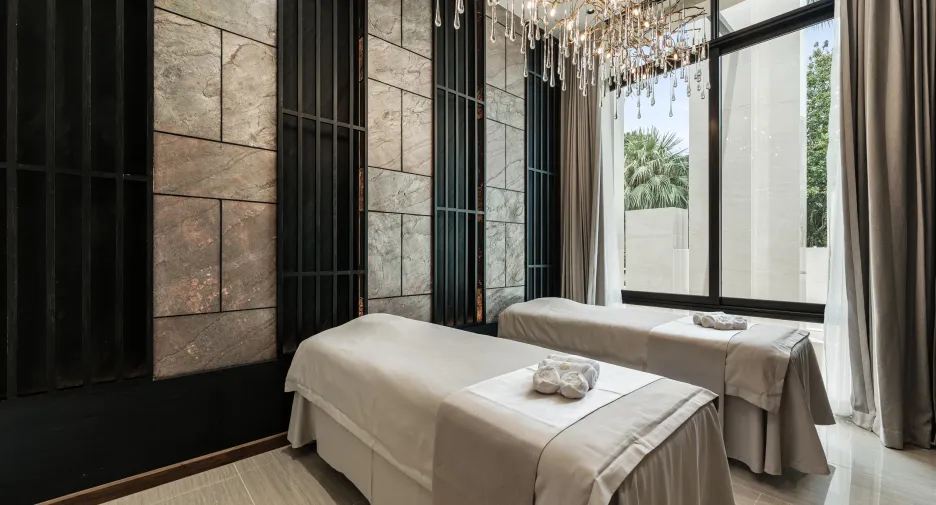 Villa zum Kauf mit 6 Zimmer in Kathu, Phuket