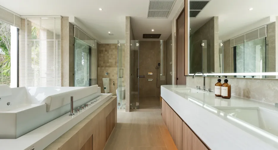 Villa zum Kauf mit 6 Zimmer in Kathu, Phuket
